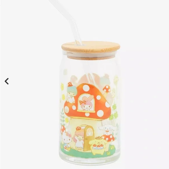 New Sanrio and friends mushroom house tumbler - Picture 2 of 6